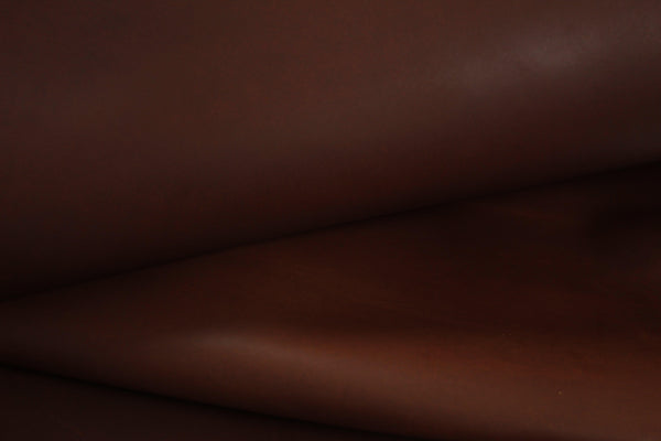 PIEL DE VACUNO ENGRASADO MARRON