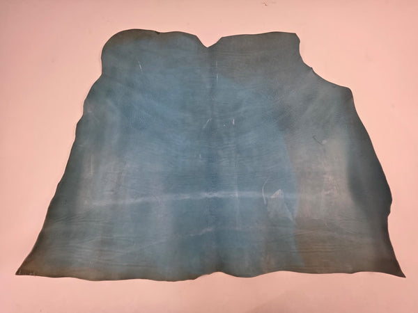 TROZO DE PIEL DE CUELLO VAQUETILLA CELESTE
