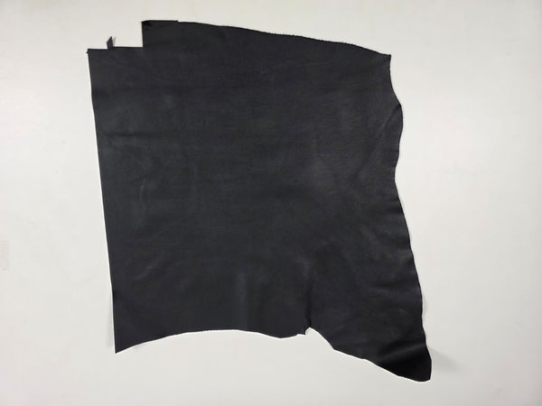 TROZO DE PIEL DE VACUNO NEGRO