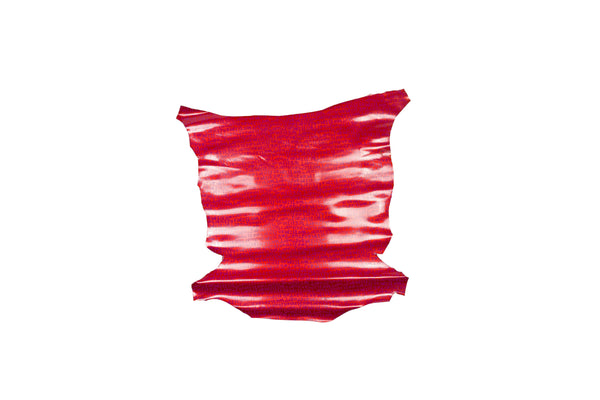 PIEL DE FANTASIA LETRAS FONDO ROJO NACARADO