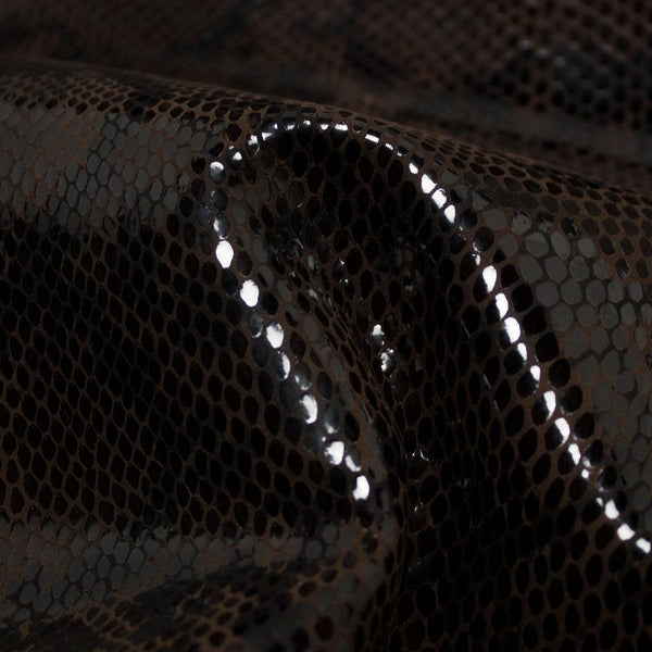 PIEL DE GRABADO SERPIENTE MARRON OSCURO