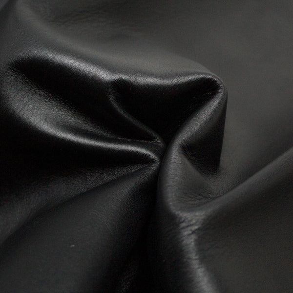 PIEL DE VACUNO SEMIBOMBEADO NEGRO