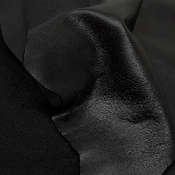 PIEL DE VACUNO NEGRO