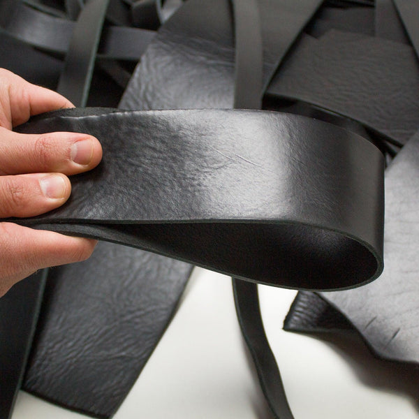 PAQUETE DE 1 KG. DE RETAL VAQUETILLA NEGRO 3.5 MM