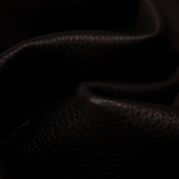 BLACK PUMPED COW LEATHER