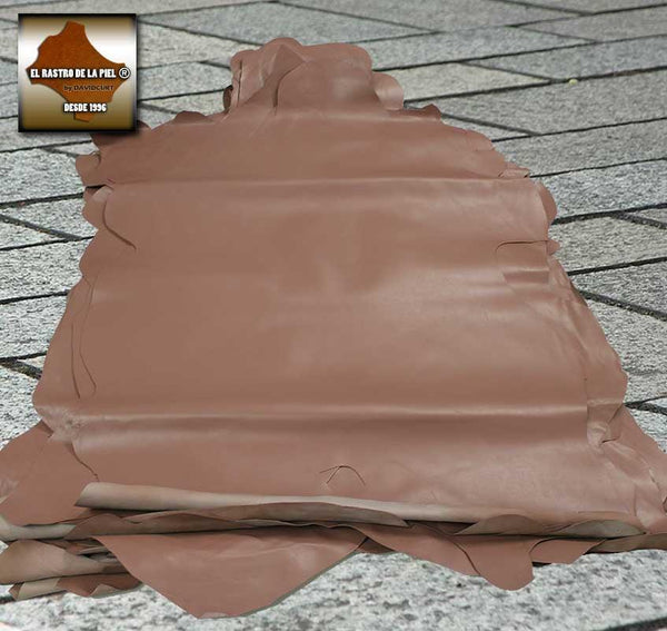 PIEL DE CABRA MAQUILLAJE