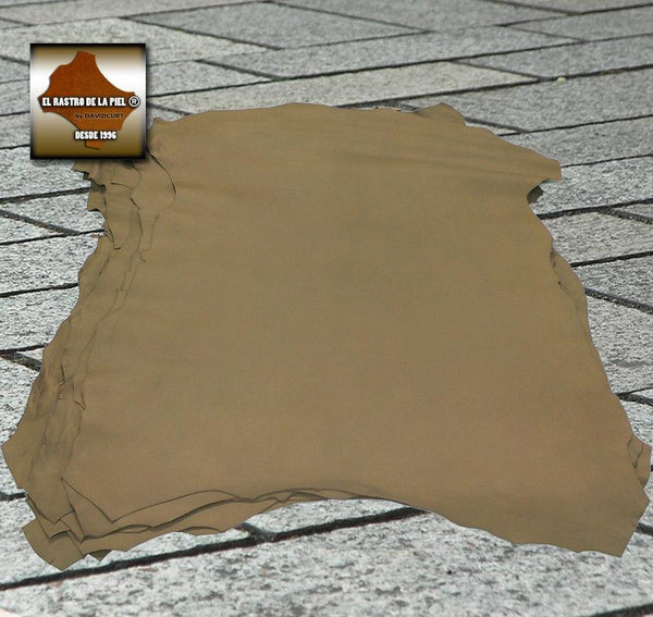 CDISCOUNTEE LAMB LEATHER WITH MILK REF. COR-061-45