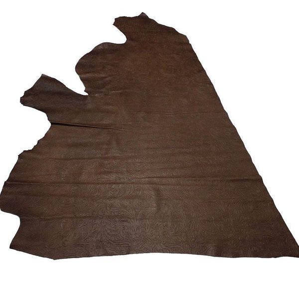 MARRON-OLDED, EMBOSSED COW SUCKLES