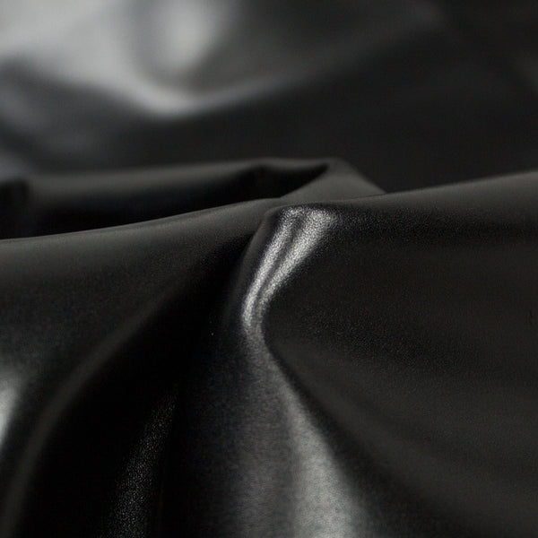 GLOSSY BLACK COW LEATHER 